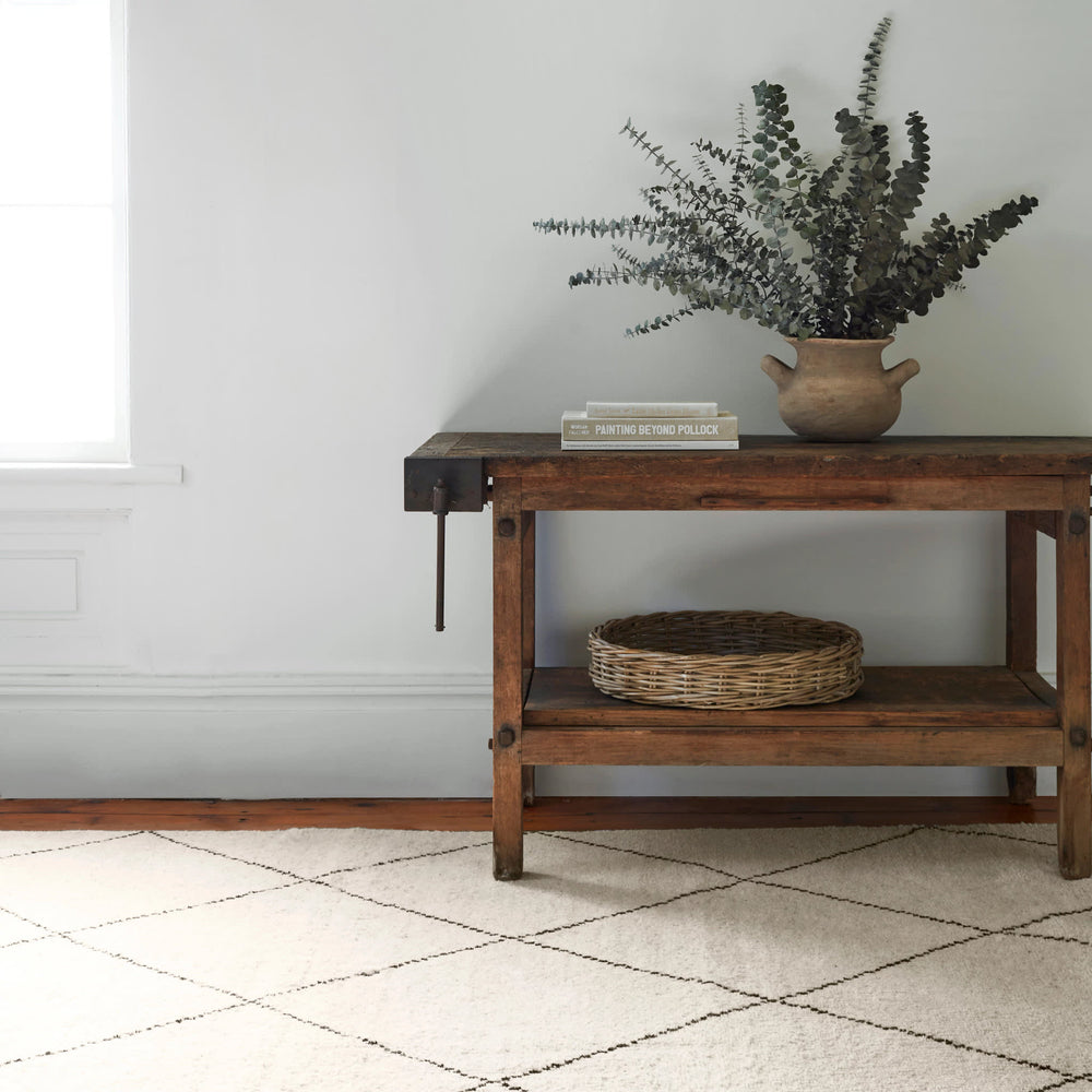 Numa Hand Knotted Wool Rug | Black