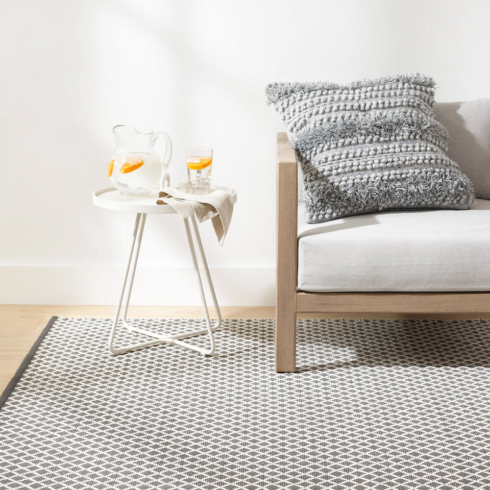 Trellis Handwoven Indoor/Outdoor Rug | Grey