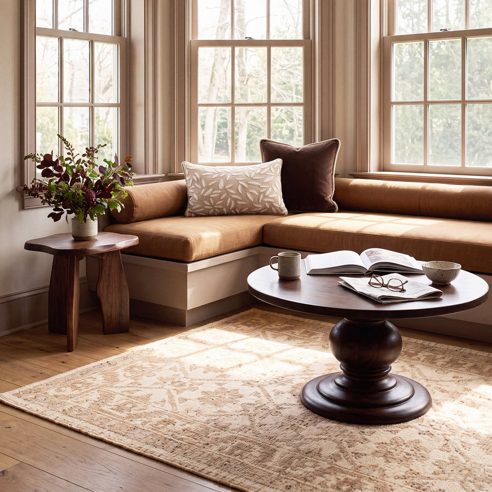 Casdia Traditional Vintage Rug | Ivory