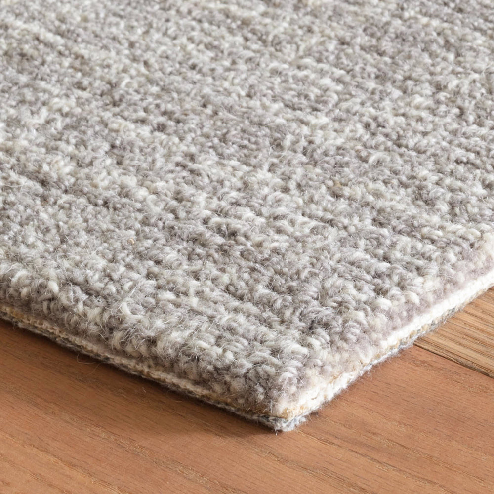 Crosshatch Hand Micro Hooked Wool Rug | Dove Grey