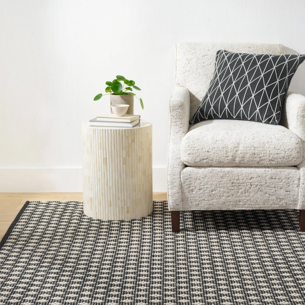 Dainty Diamond Handwoven Cotton Rug | Black/Ivory
