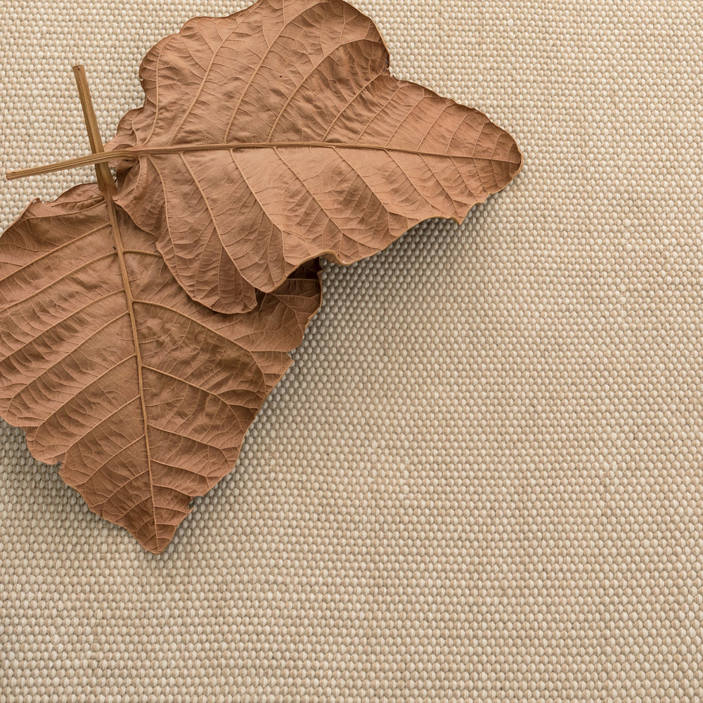 Pebble Handwoven Performance Rug | Natural