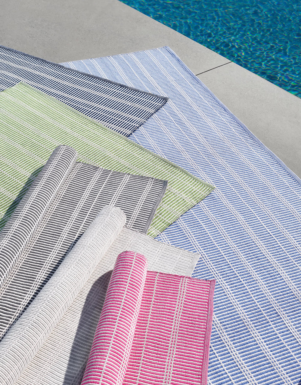 Marlo Handwoven Indoor/Outdoor Rug | Platinum