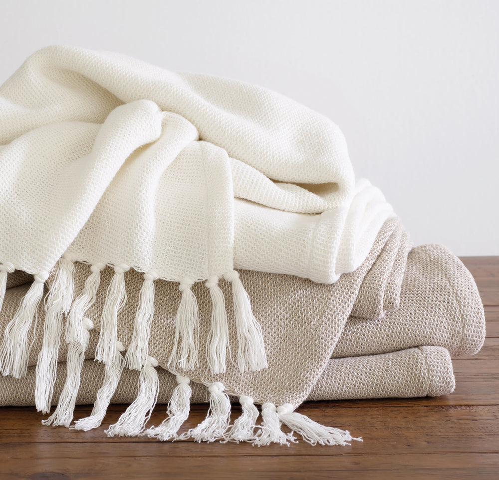 Logan Throw | Dove White