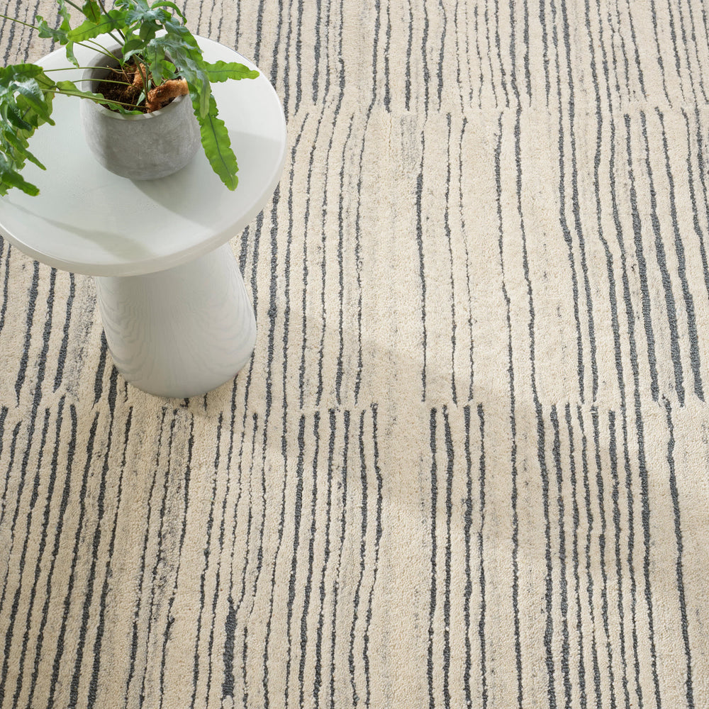 Avery Hand Tufted Wool Rug | Everglade