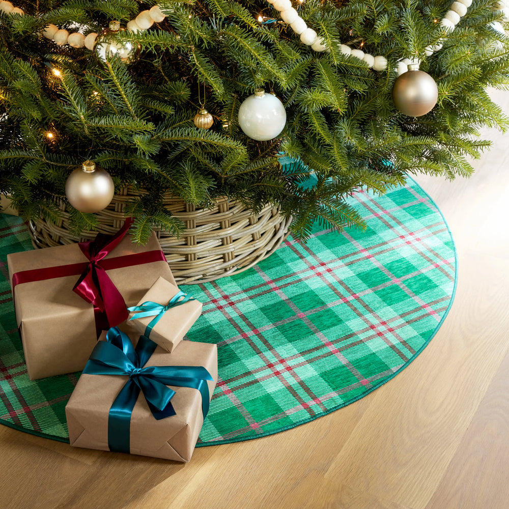 Jolly Plaid Machine Washable Rug | Green