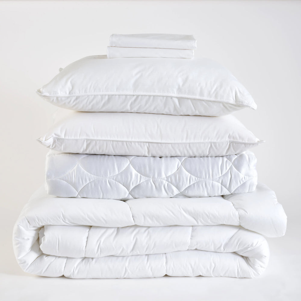 Bedding Basics Bundle Down Alternative | None